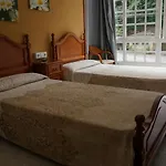 Castro Parrillada Hostel