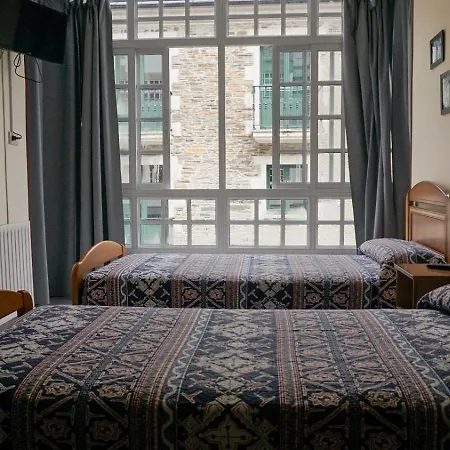 Hostel Castro Parrillada Samos