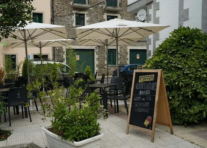 Castro Parrillada Hostel