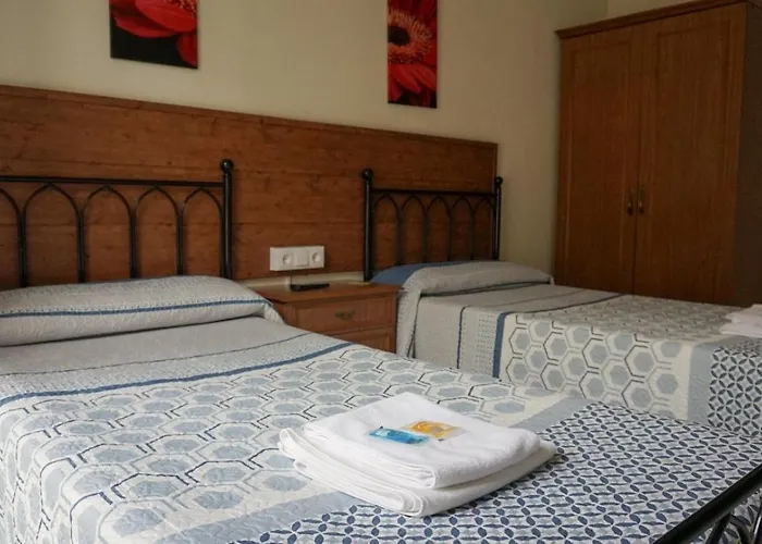 Castro Parrillada Hostel *