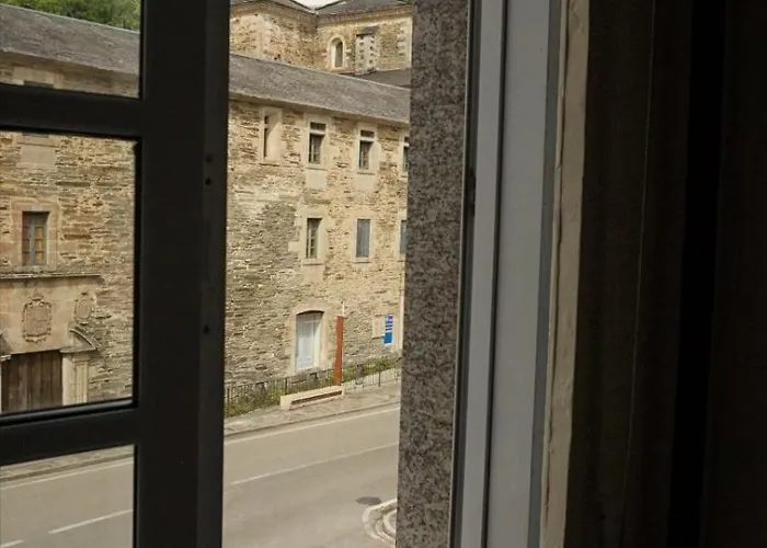 Vandrerhjem Castro Parrillada Samos